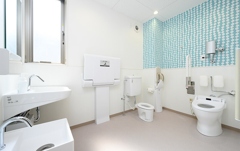 多目的トイレ